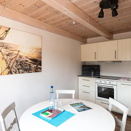 Netzschuppen Appartement Fehmarn Buitenkant foto
